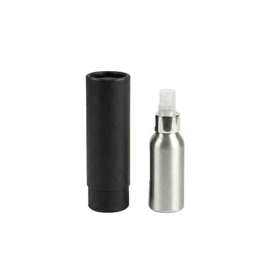 Zilver of zwart aluminium fles met schroefdeksel en optionele pomp- of spuitdop