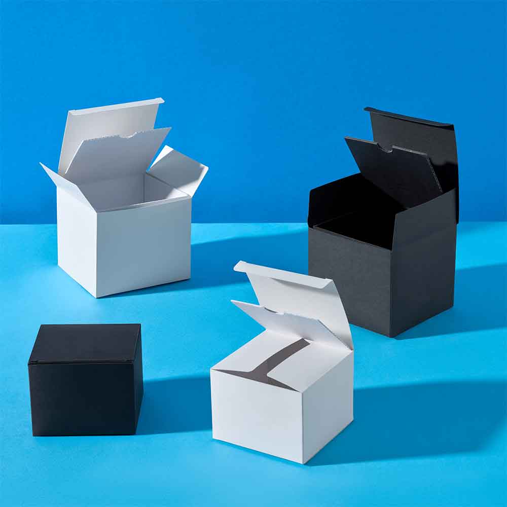 Luxe Plooi-Geschenkdozen in Zwart & Wit